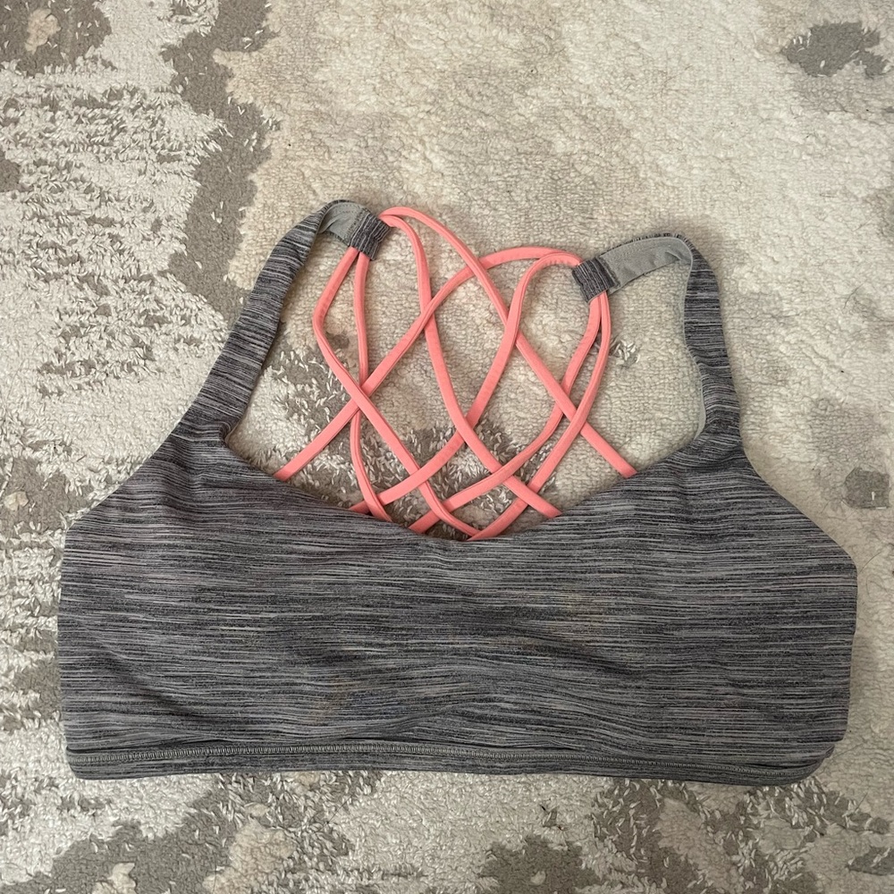 Lululemon Free to Be Sports Bra